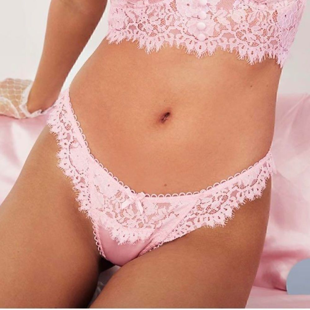 NEW For Love And Lemons Faye Lace Thong Panty XXS Pink